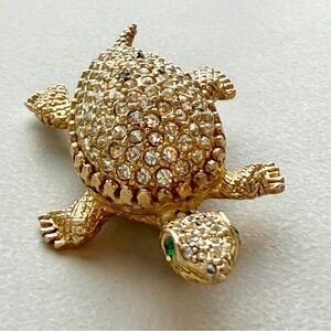 DiNicola Vintage Rhinestone-covered Turtle Brooch